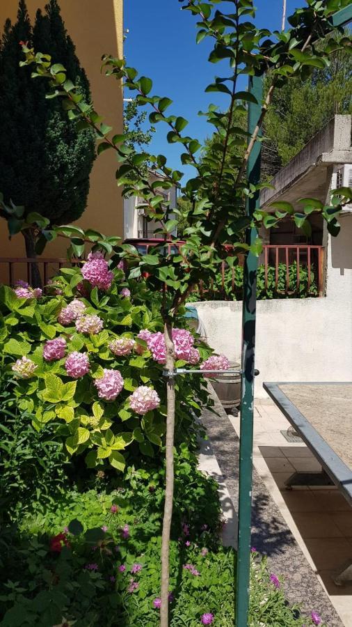 Apartmani Babic Dugi Rat Exteriér fotografie